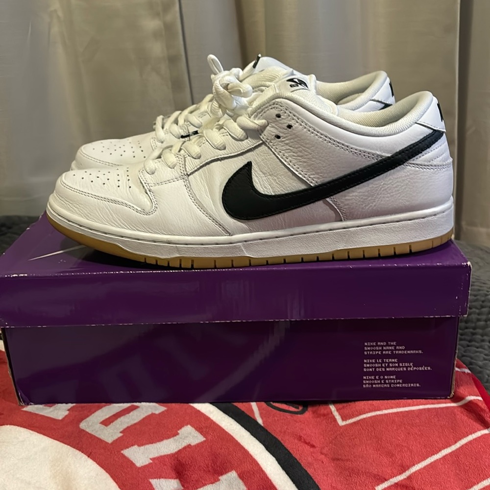 ‘White Gum’ Nike dunk Low Size 13